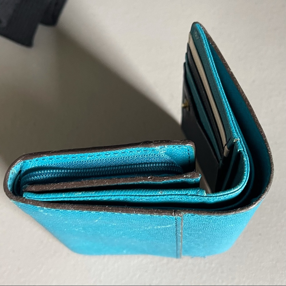 Michael Kors Tri-Fold Wallet Blue - Picture 16 of 16